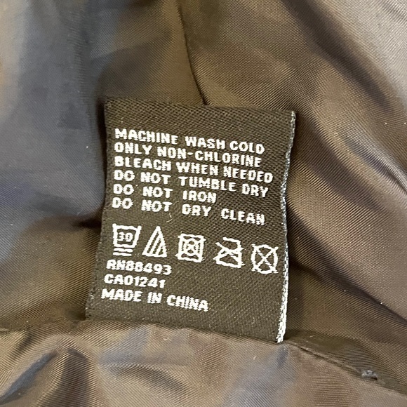 BLANC NOIR Faux Leather Jacket - Silver Zipper - XL - Picture 7 of 10